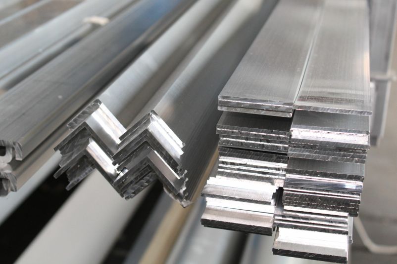 Aluminiumverarbeitung von Profilen