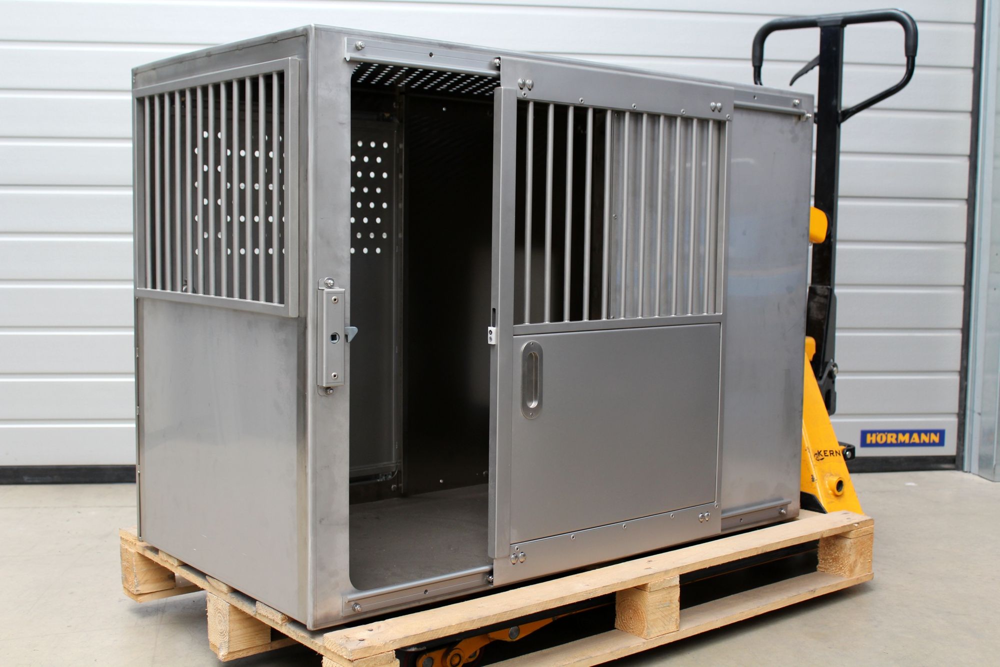 Artikel 529171 Sonder-Hundetransportbox