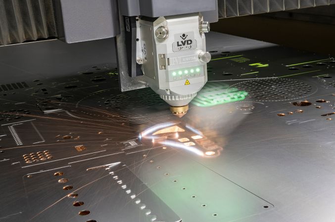 Wirtschaftliches Laserschneiden in Präzision