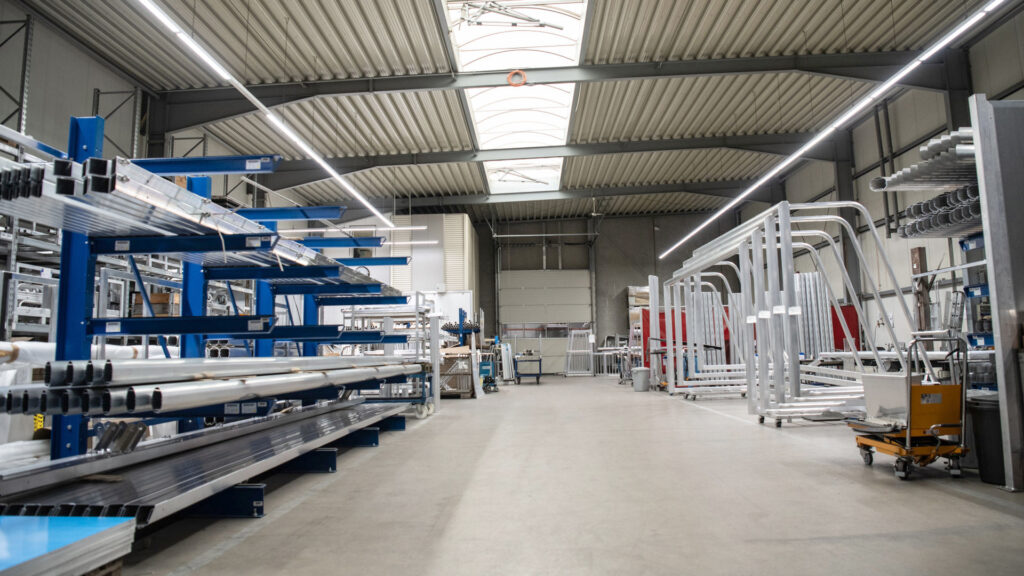Blick in eine Produktionshalle
