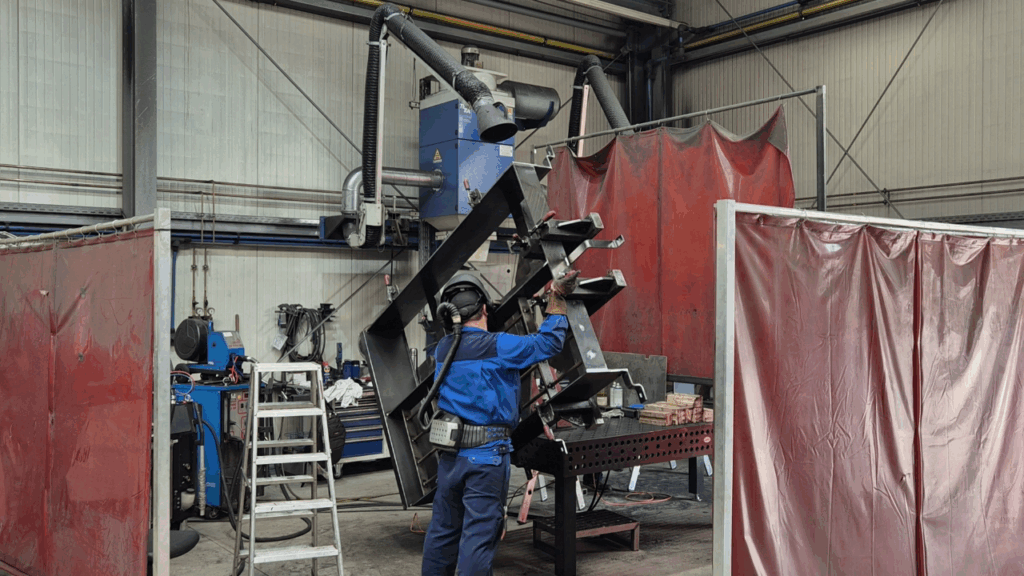Schweißvorrichtung zum Drehen Stahlbau