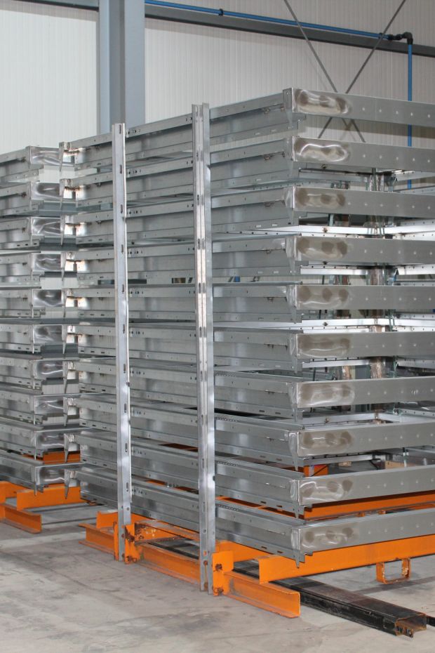 GLA-WEL |  Stahlbearbeitung Heckrahmen für LKW