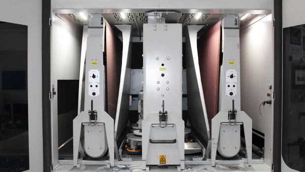 Schleif- und Entgratmaschine - offen