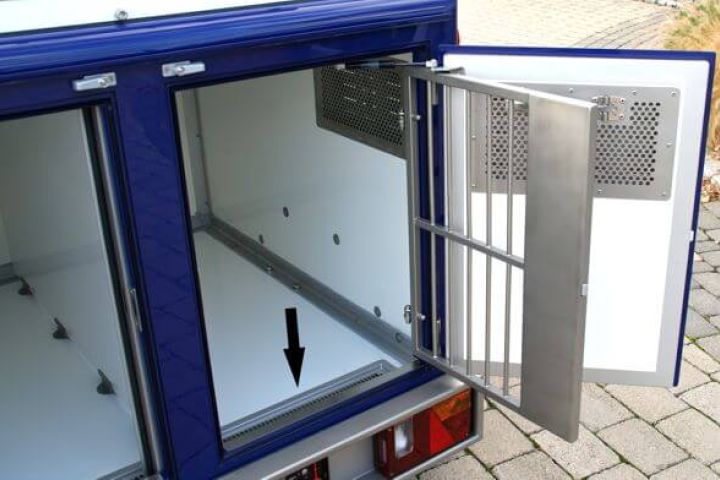 Ablaufrinne mit Langlöchern