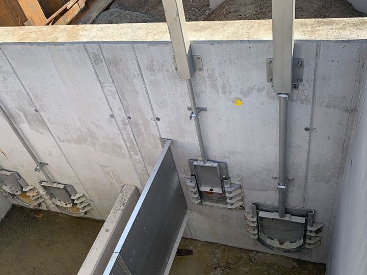 Edelstahl-Armaturen meistern Herausforderungen in Klärwerken