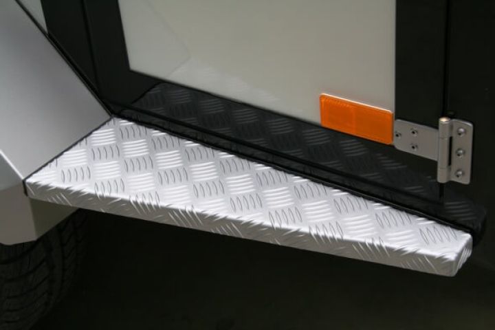 Abweisbleche aus Aluminium