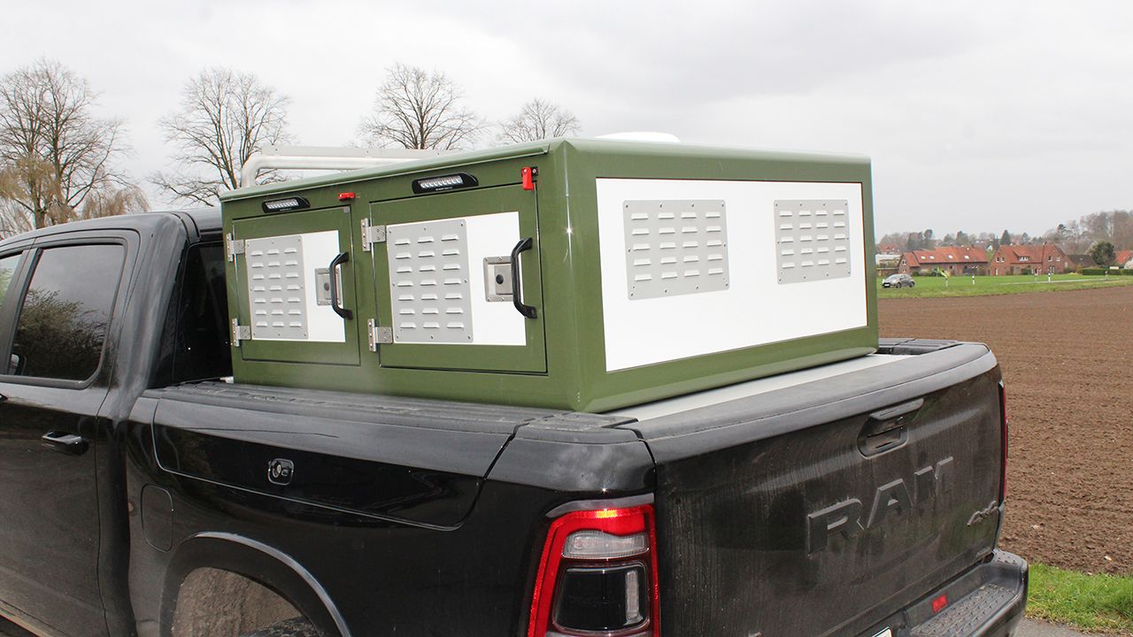Hundebox für Pick-up Dodge Ram, Iso-Ansicht