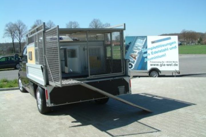 GLA-WEL | Hundetransportboxen-Anlage
