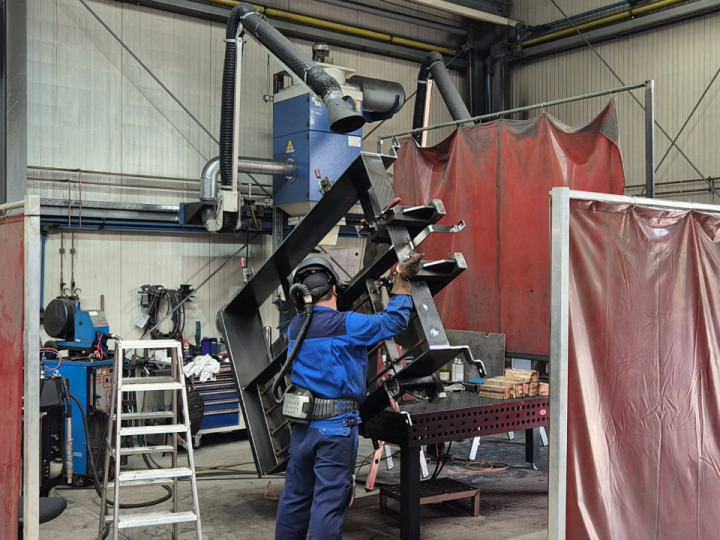 Komplette Stahlbearbeitung für Industriekunden