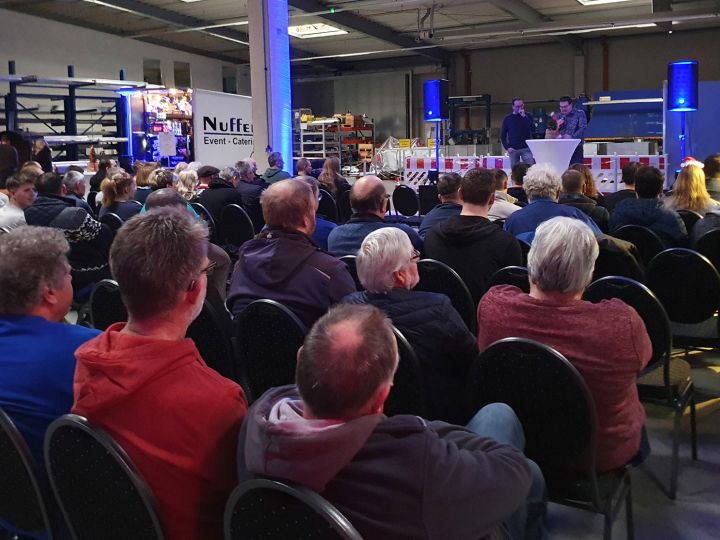 Staffelstabübergabe mit Eisstockschießen und Glühwein